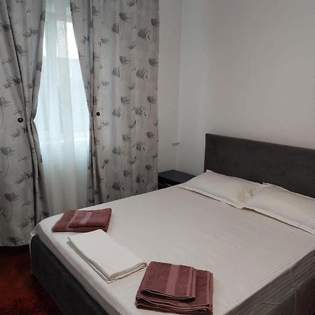 Ferienwohnung Apartamentdecebal Constanţa Exterior foto